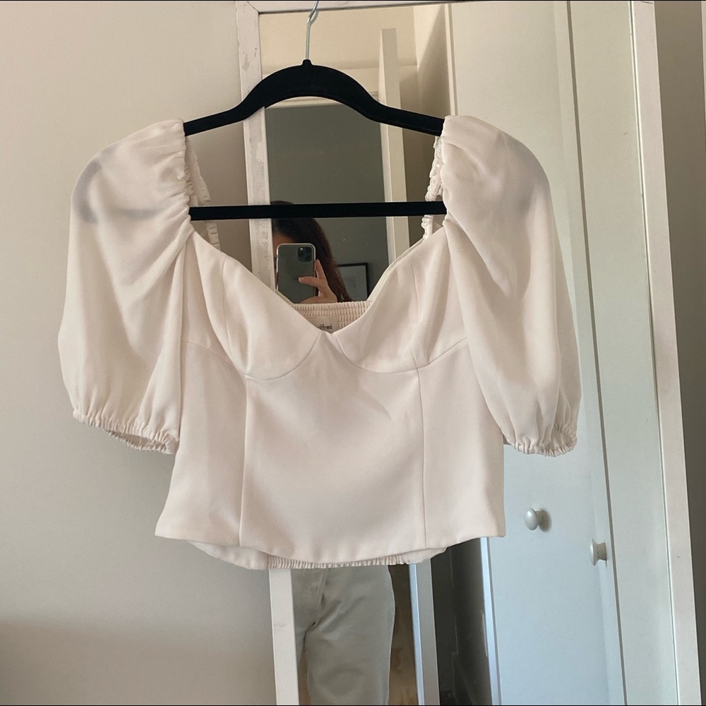 Cute blouse